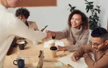 Retenção de talentos nas empresas de e-commerce Retenção de talentos nas empresas de e-commerce