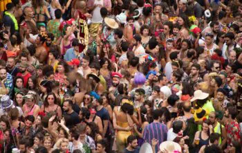 Descubra lugares inusitados para celebrar o Carnaval no Brasil