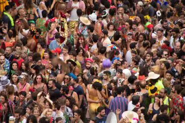 Descubra lugares inusitados para celebrar o Carnaval no Brasil