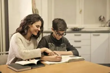 Estratégias para arcar com a educação dos filhos e netos