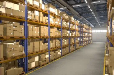 Principais erros na hora de organizar um armazém de produtos