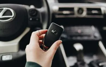 O que você deve saber antes de comprar seu primeiro carro O que você deve saber antes de comprar seu primeiro carro