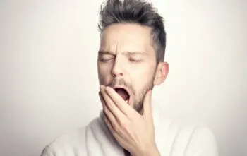 Polissonografia: O exame essencial para diagnosticar distúrbios do sono