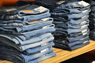Como escolher um short jeans feminino? Veja 9 recomendações