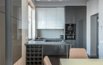 Dicas de ouro para organizar uma cozinha funcional e compacta