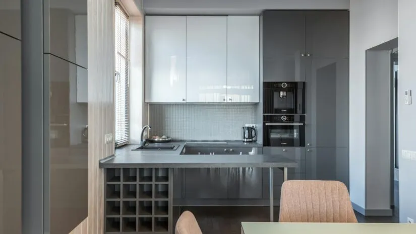 Dicas de ouro para organizar uma cozinha funcional e compacta Dicas de ouro para organizar uma cozinha funcional e compacta
